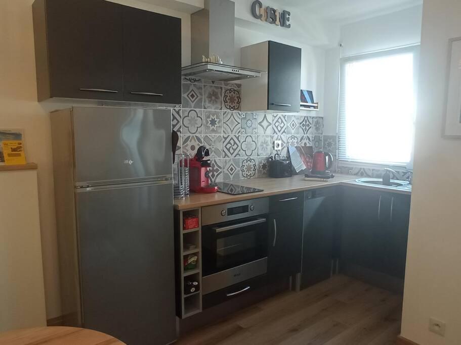 A 50 M De La Plage, Appartement De 35 M2 : Les Pieds Sales Brehal Екстер'єр фото