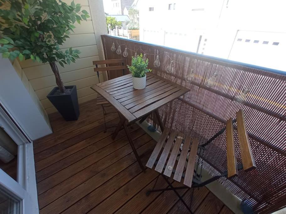 A 50 M De La Plage, Appartement De 35 M2 : Les Pieds Sales Brehal Екстер'єр фото