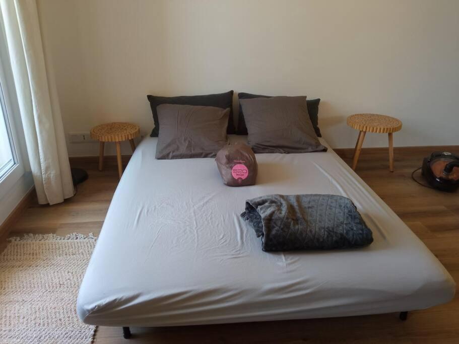A 50 M De La Plage, Appartement De 35 M2 : Les Pieds Sales Brehal Екстер'єр фото